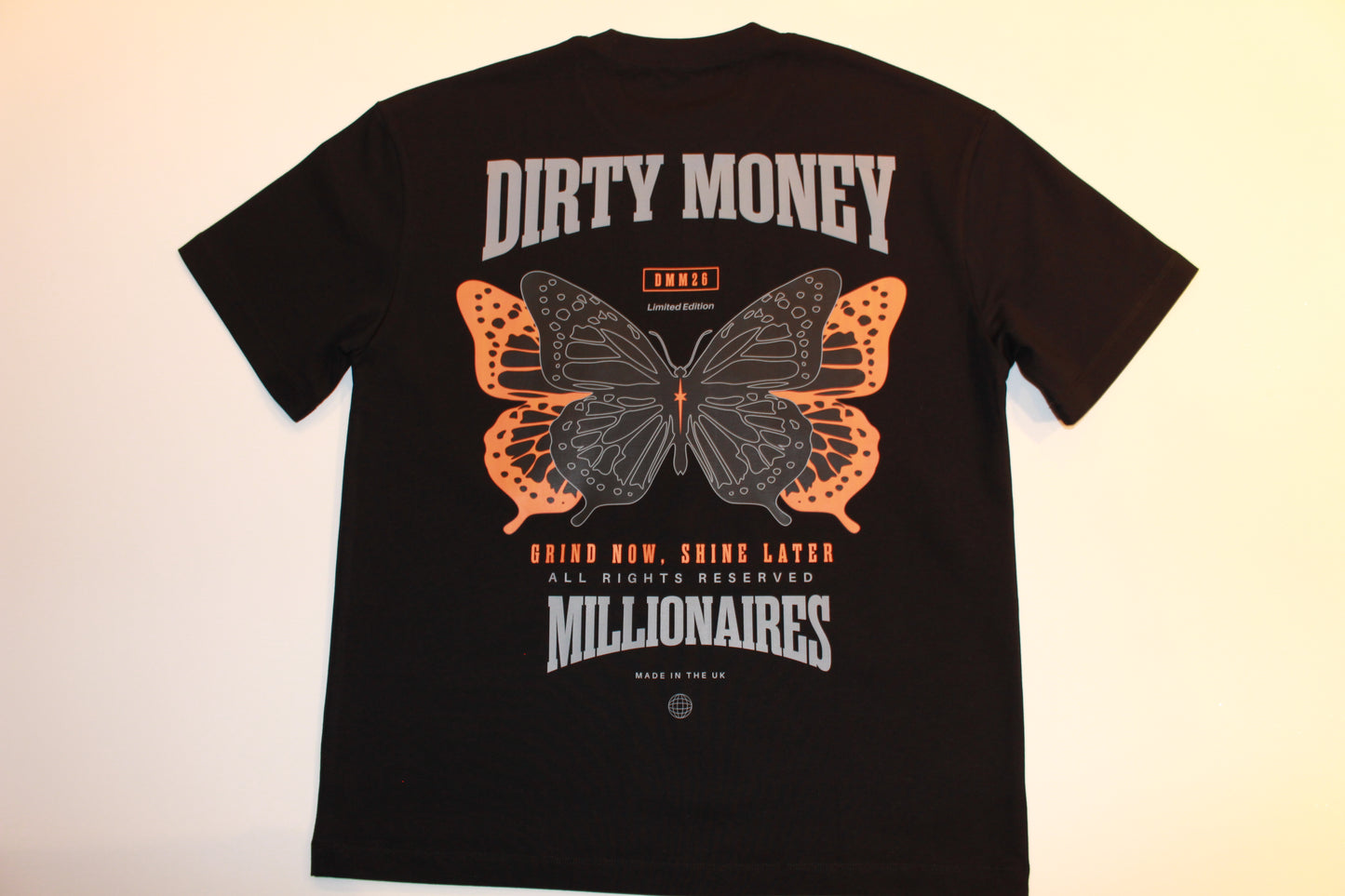 MONARCH TEE BLACK